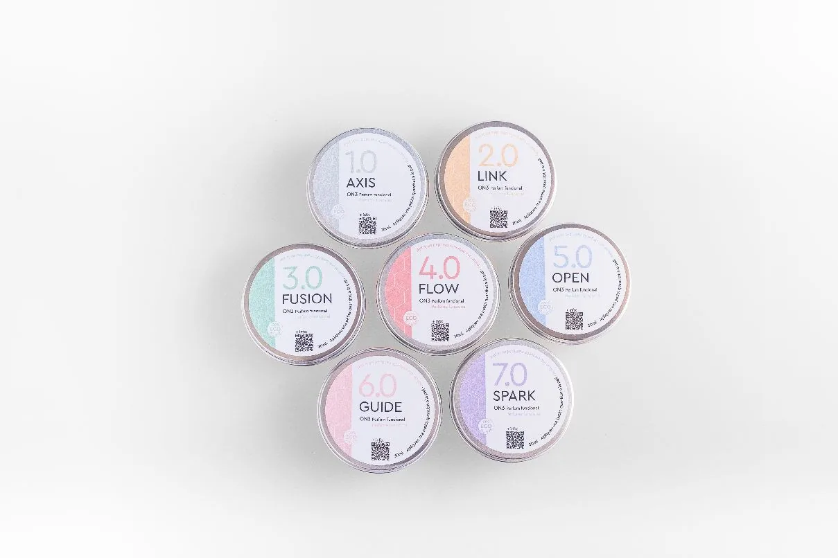 Perfumes sólidos ON3 de Qiplant B3: Axis, Link, Fusion, Flow, Open, Guide y Spark